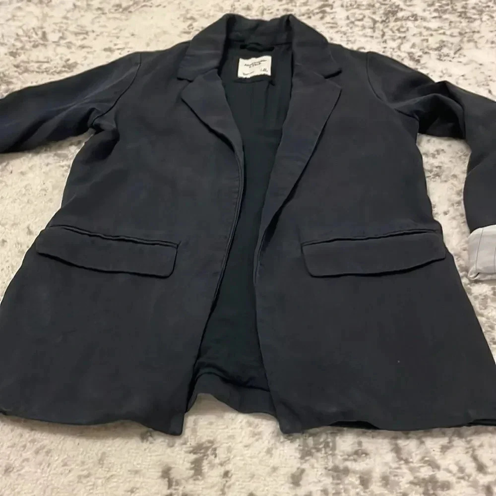 Abercrombie & Fitch The Drapey Blazer - Picture 9 of 15